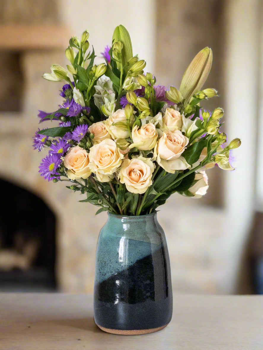 Black Mountains Vase