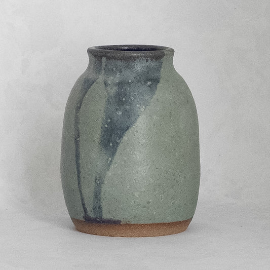 Sprig Vase - Mountain Slate