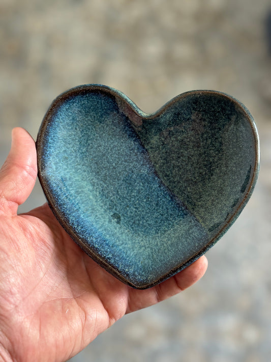 Ceramic Heart Jewelry Dish (5 inches)