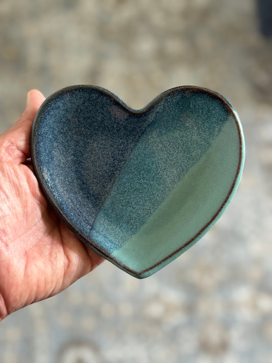 Ceramic Heart Jewelry Dish (5 inches)