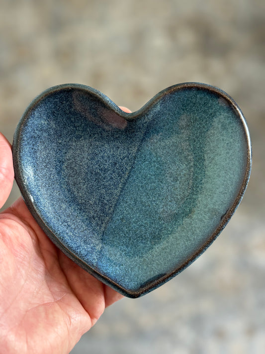 Ceramic Heart Jewelry Dish (5 inches)