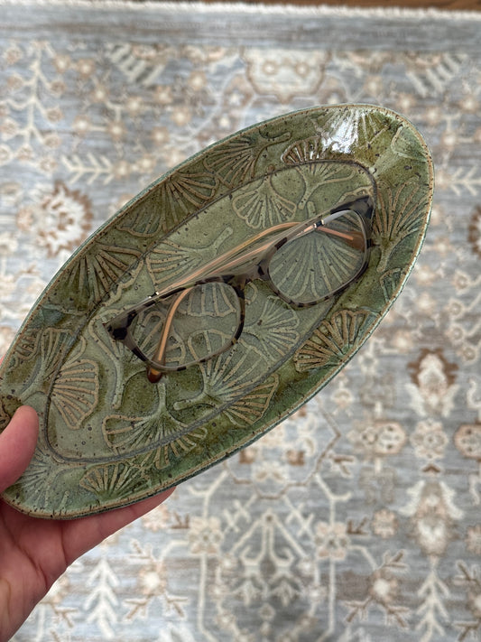 Ceramic Oval Dish with Ginkgo Texture (9.5 by 4.5 inches)