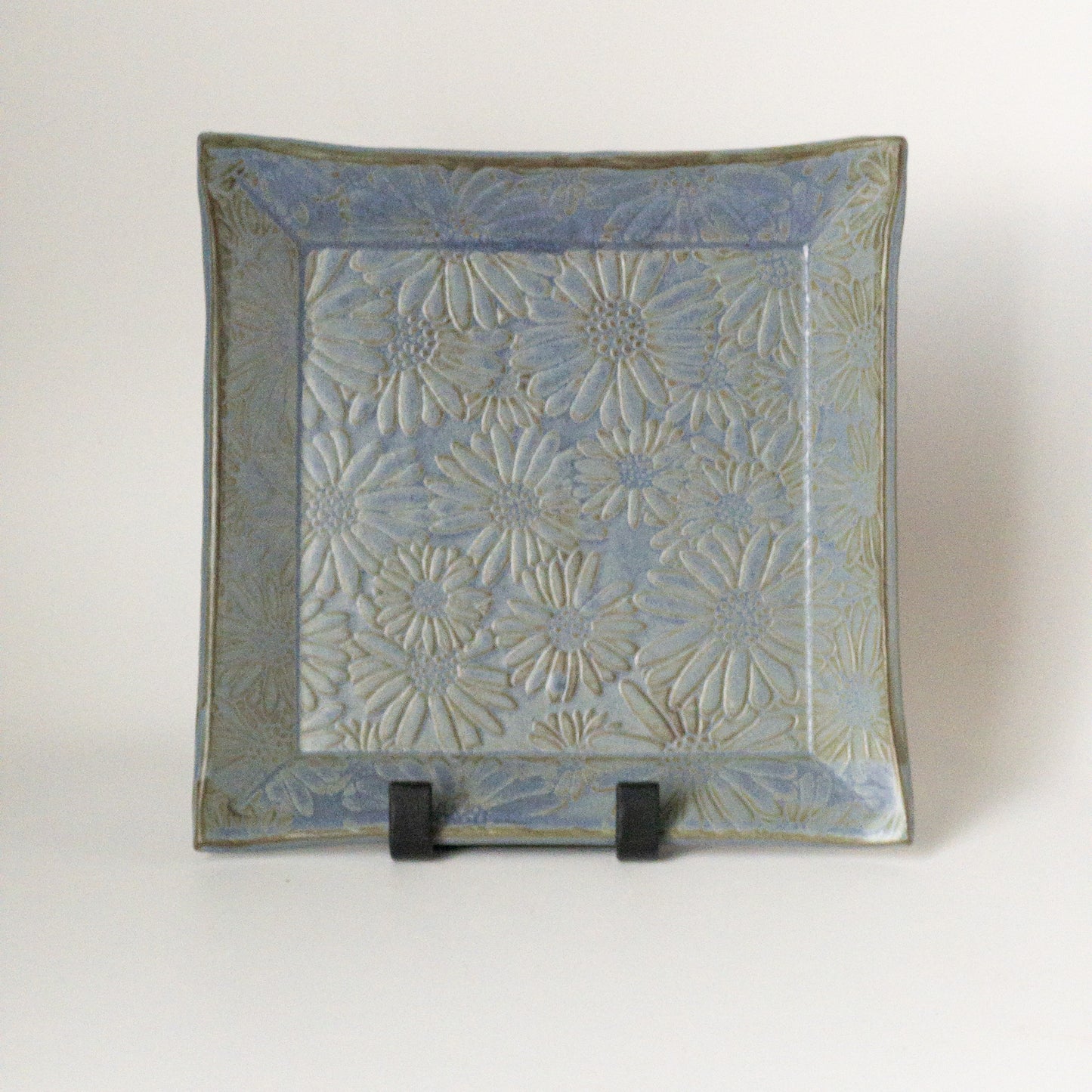 Blue Daisy Square Dish (8 inches)