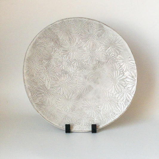 White Daisy Serving Plate (11 inches)